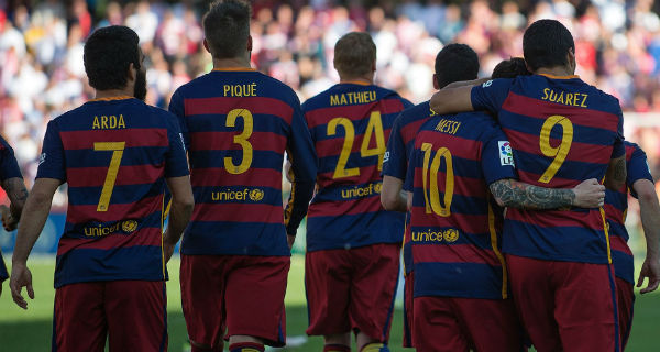 FC Barcelona vs Granada : picture gallery and best moments