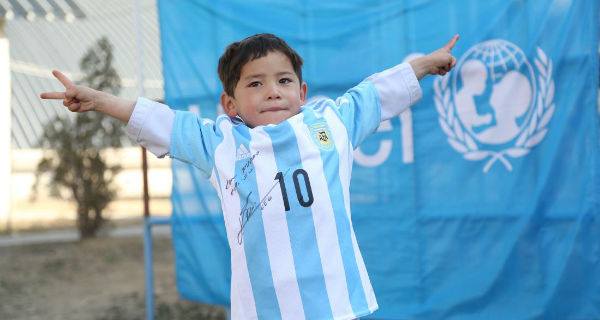 Little Afghan “Messi’s Fan” Threatned To Leave Afghanistan